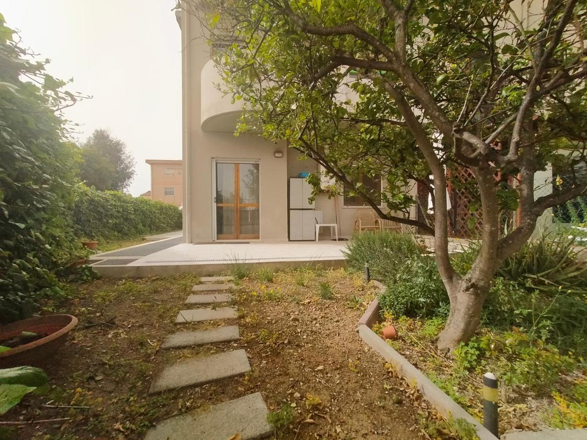 Apartment In Sardinia Decimomannu ภายนอก รูปภาพ
